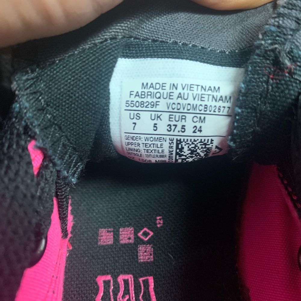 Converse, All Star Size 7 - image 8